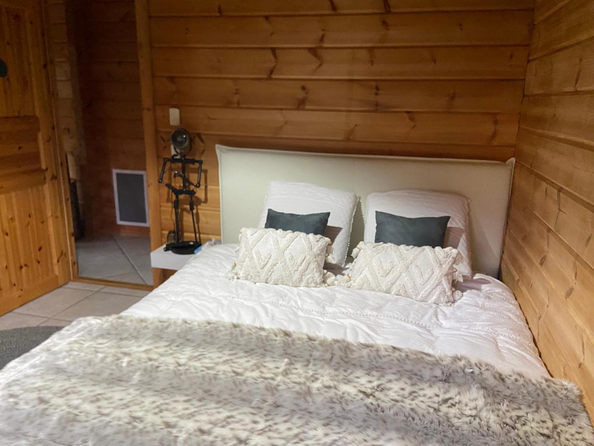 Les Savagnieres - Chambre Chez L Habitant Saint-Imier エクステリア 写真